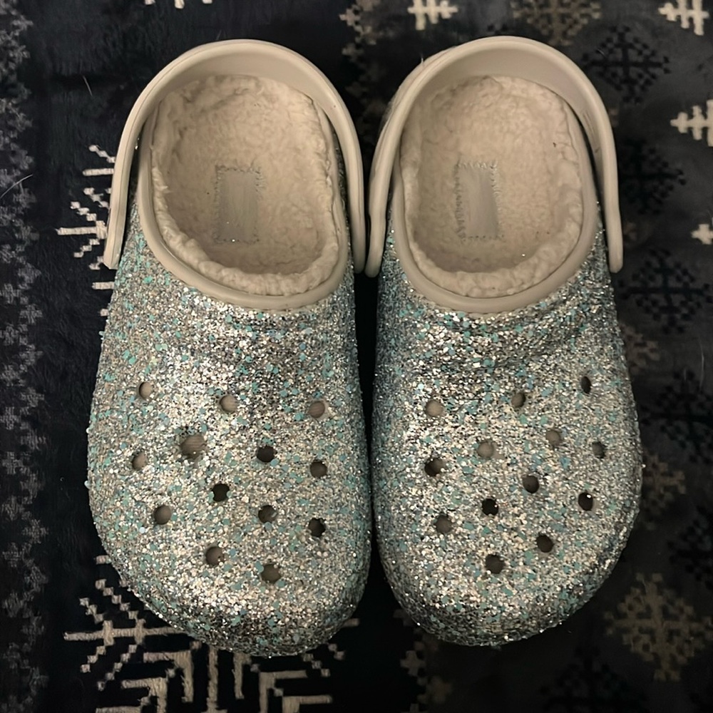 Kids Lined Glitter Crocs, light blue size J1